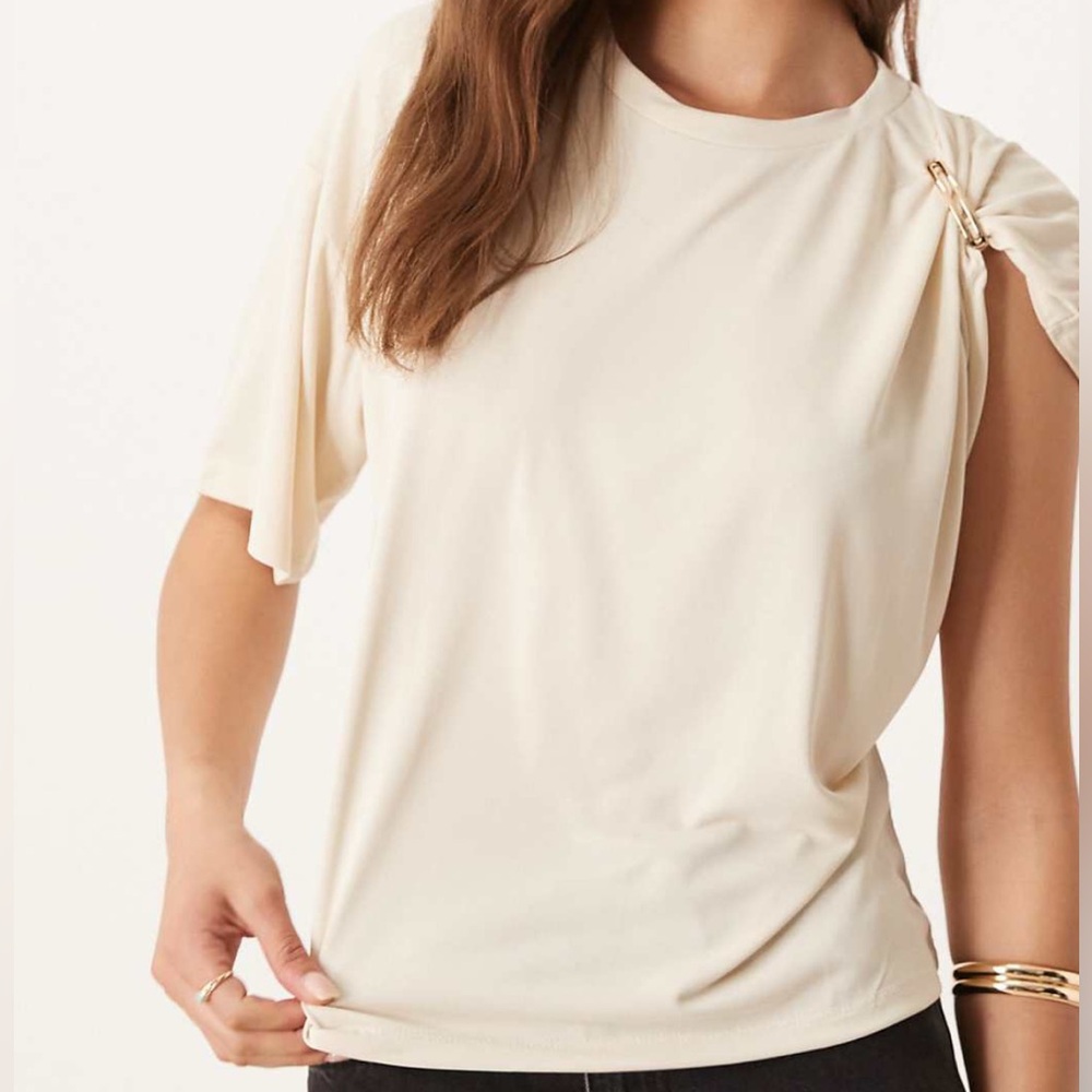 Drape tee with gold hardware detail